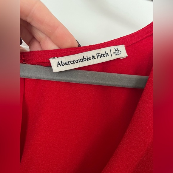 Abercrombie & Fitch Short-Sleeve Scoopneck Mini Dress - Picture 3 of 5